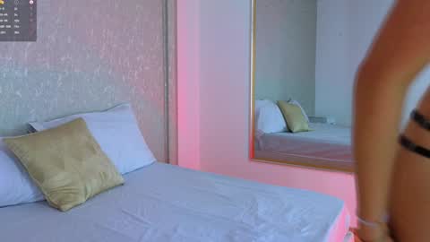 Lara  online show from 02/06/25, 03:09