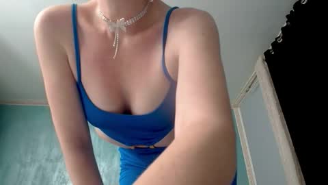 Snapshot of laralanee chatting on 05/31/26, 07:48 LaraLane online show from 05/31/26, 07:48
