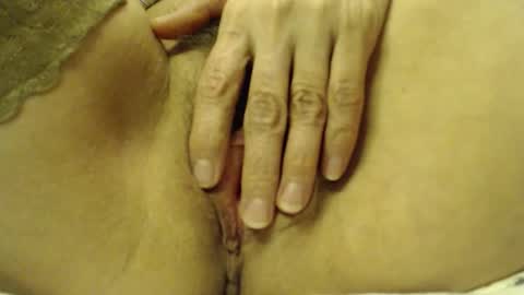 laralhotr online show from 12/01/25, 07:19