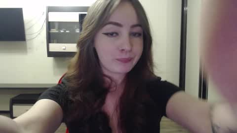Laralianna online show from 02/16/25, 05:48