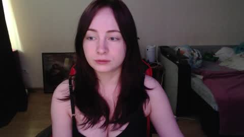 Laralianna online show from 05/27/26, 11:18