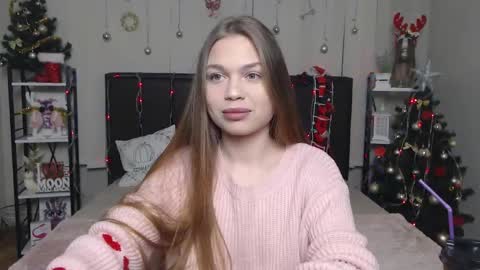 Snapshot of larapika chatting on 12/17/25, 06:03 LaraPika online show from 12/17/25, 06:03