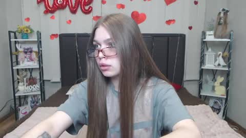 Snapshot of larapika chatting on 05/07/26, 05:35 LaraPika online show from 05/07/26, 05:35