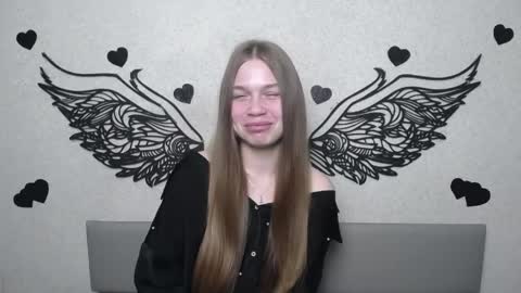 Snapshot of larapika chatting on 05/13/26, 05:16 LaraPika online show from 05/13/26, 05:16