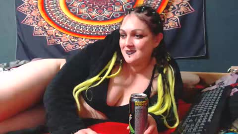 lara online show from 01/06/25, 07:13