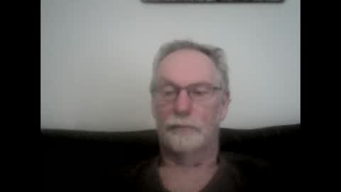 Snapshot of larbie chatting on 04/04/26, 12:53 Larbie online show from 04/04/26, 12:53