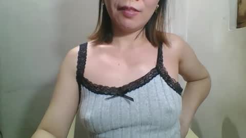 Snapshot of laricemsbest chatting on 12/23/25, 10:35 Larice online show from 12/23/25, 10:35