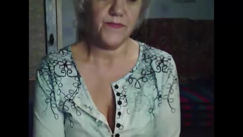 larisaq4ugo24 online show from 12/23/24, 09:08
