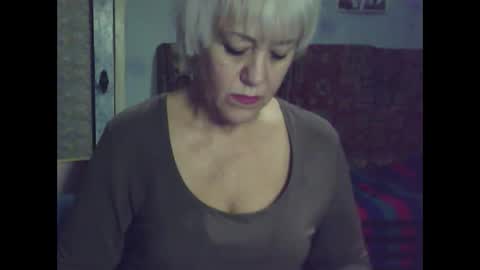 larisaq4ugo24 online show from 12/27/24, 09:11
