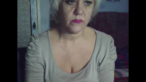 larisaq4ugo24 online show from 01/03/25, 08:43