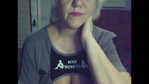 larisaq4ugo24 online show from 01/10/25, 09:20