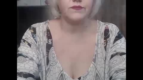 Snapshot of larisaq4ugo24 chatting on 11/02/25, 06:16 larisaq4ugo24 online show from 11/02/25, 06:16