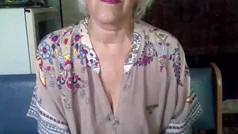 larisaq4ugo24 online show from 06/24/26, 08:46