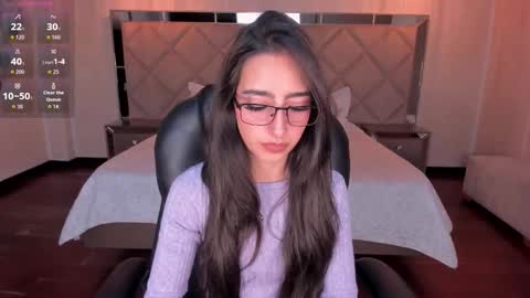 Snapshot of larisasmirnov chatting on 11/03/25, 05:52 Larisa Smirnov online show from 11/03/25, 05:52