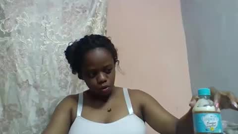 Snapshot of larissa645771 chatting on 06/03/26, 09:56 larissa645771 online show from 06/03/26, 09:56