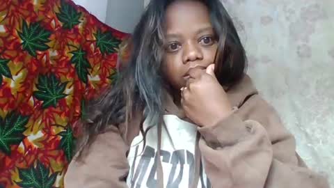 larissa645771 online show from 06/26/26, 03:22
