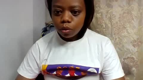 larissa645771 online show from 07/12/26, 02:46