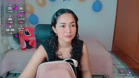 Snapshot of larissalove_doll chatting on 10/14/25, 08:53 Larissas online show from 10/14/25, 08:53