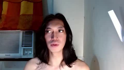 Snapshot of larochefoucauld chatting on 04/09/26, 03:50 Francois online show from 04/09/26, 03:50