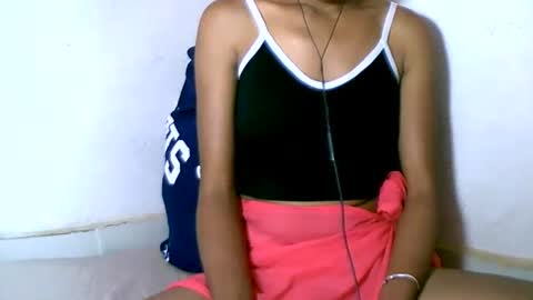 Snapshot of larra27 chatting on 03/02/26, 08:21 Malala online show from 03/02/26, 08:21