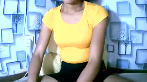 Snapshot of larra27 chatting on 05/18/26, 10:54 Malala online show from 05/18/26, 10:54