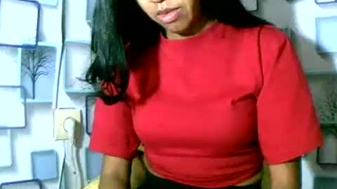 Snapshot of larra27 chatting on 05/31/26, 07:59 Malala online show from 05/31/26, 07:59