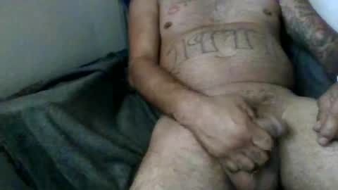 Snapshot of larrabee13 chatting on 07/13/26, 01:14 The Only Larrabee online show from 07/13/26, 01:14