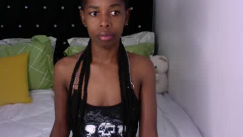 Snapshot of larrine chatting on 07/17/26, 07:08 larrine online show from 07/17/26, 07:08
