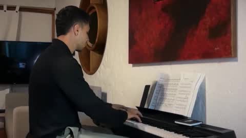 Snapshot of larry_jones chatting on 11/15/25, 01:25 andrew online show from 11/15/25, 01:25