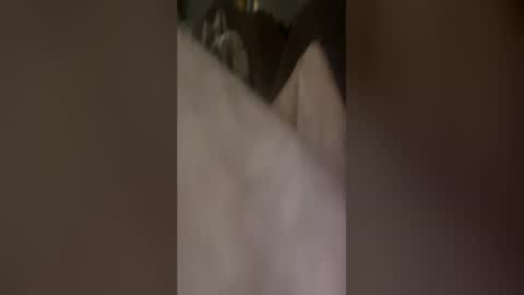 larrythelover23 online show from 06/19/26, 07:01