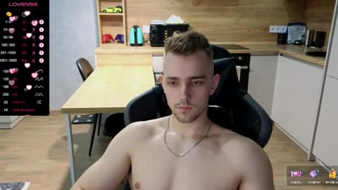 Snapshot of larstar01 chatting on 02/04/25, 03:47 Lars online show from 02/04/25, 03:47
