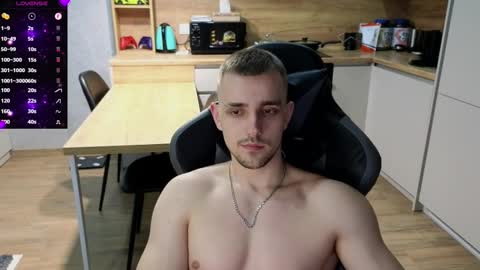 Snapshot of larstar01 chatting on 03/06/25, 02:41 Lars online show from 03/06/25, 02:41