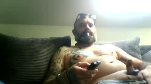 Snapshot of larsvegas1895 chatting on 01/07/25, 11:16 larsvegas1895 online show from 01/07/25, 11:16