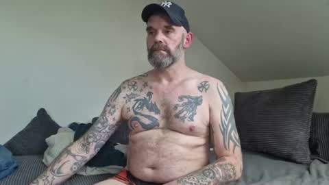 Snapshot of larsvegas1895 chatting on 06/13/26, 12:36 larsvegas1895 online show from 06/13/26, 12:36
