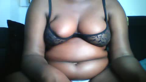 Snapshot of lasisi_ chatting on 02/02/25, 05:37 Lasisi online show from 02/02/25, 05:37