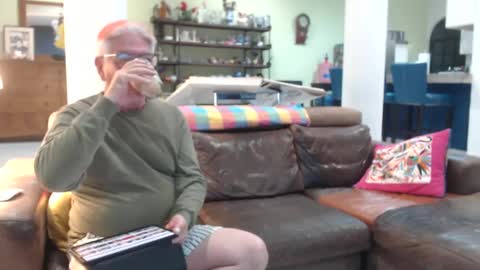 LasivoBruno69 online show from 02/12/25, 04:23