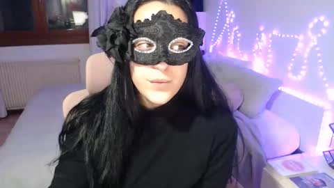 Auri online show from 01/11/26, 07:52