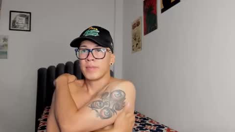 lass_nazar online show from 10/04/25, 01:14