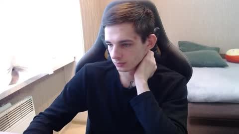 Snapshot of last_kenny chatting on 10/03/25, 12:02 Kenny online show from 10/03/25, 12:02