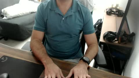 Snapshot of latexdave84 chatting on 07/01/26, 10:28 latexdave84 online show from 07/01/26, 10:28