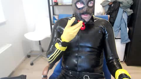 latexslaafboy online show from 02/06/25, 08:18