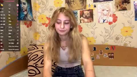 Amelia online show from 11/03/25, 03:46