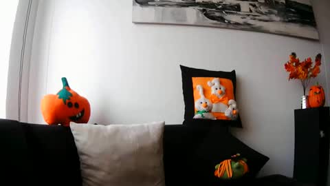 latiinvenushot online show from 10/06/25, 03:31