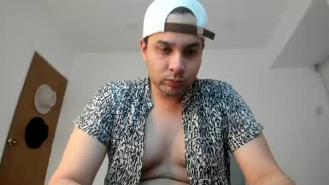 Yisus online show from 07/12/26, 01:07