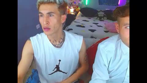 Snapshot of latin_boysxxx_ chatting on 11/09/25, 05:17 latin_boysxxx_ online show from 11/09/25, 05:17
