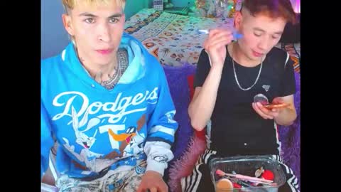 Snapshot of latin_boysxxx_ chatting on 12/01/25, 04:34 latin_boysxxx_ online show from 12/01/25, 04:34