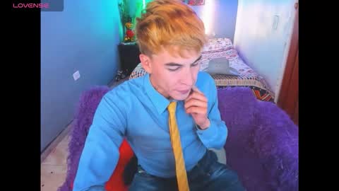 Snapshot of latin_boysxxx_ chatting on 03/08/26, 02:59 latin_boysxxx_ online show from 03/08/26, 02:59