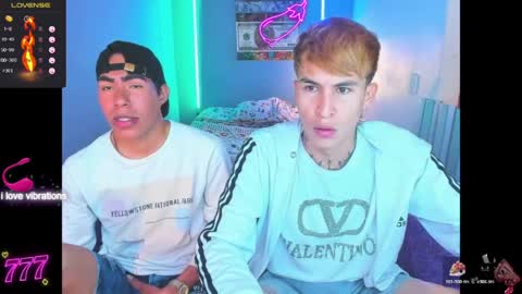 Snapshot of latin_boysxxx_ chatting on 04/06/26, 01:03 latin_boysxxx_ online show from 04/06/26, 01:03