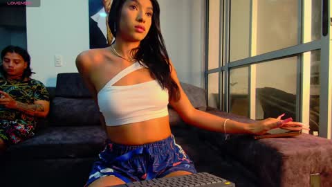 Snapshot of latin_couple77 chatting on 12/21/24, 03:14 Sara y Andy online show from 12/21/24, 03:14