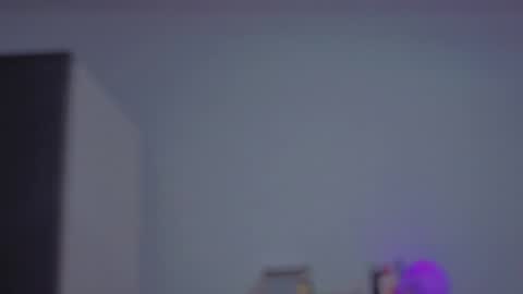 Snapshot of latin_luxury_i chatting on 09/28/25, 09:31  Free OF online show from 09/28/25, 09:31